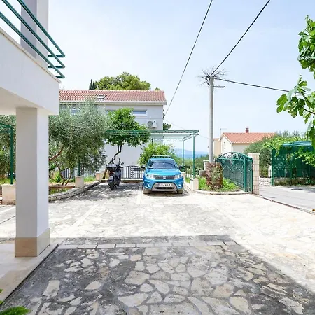 Veljko Guest house Okrug Gornji