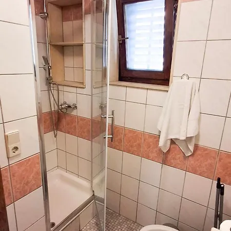 Veljko * Okrug Gornji